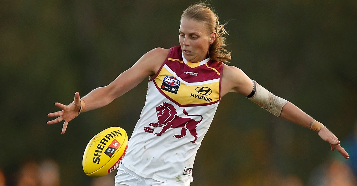 WebAFLWRd5KateLutkins.jpg